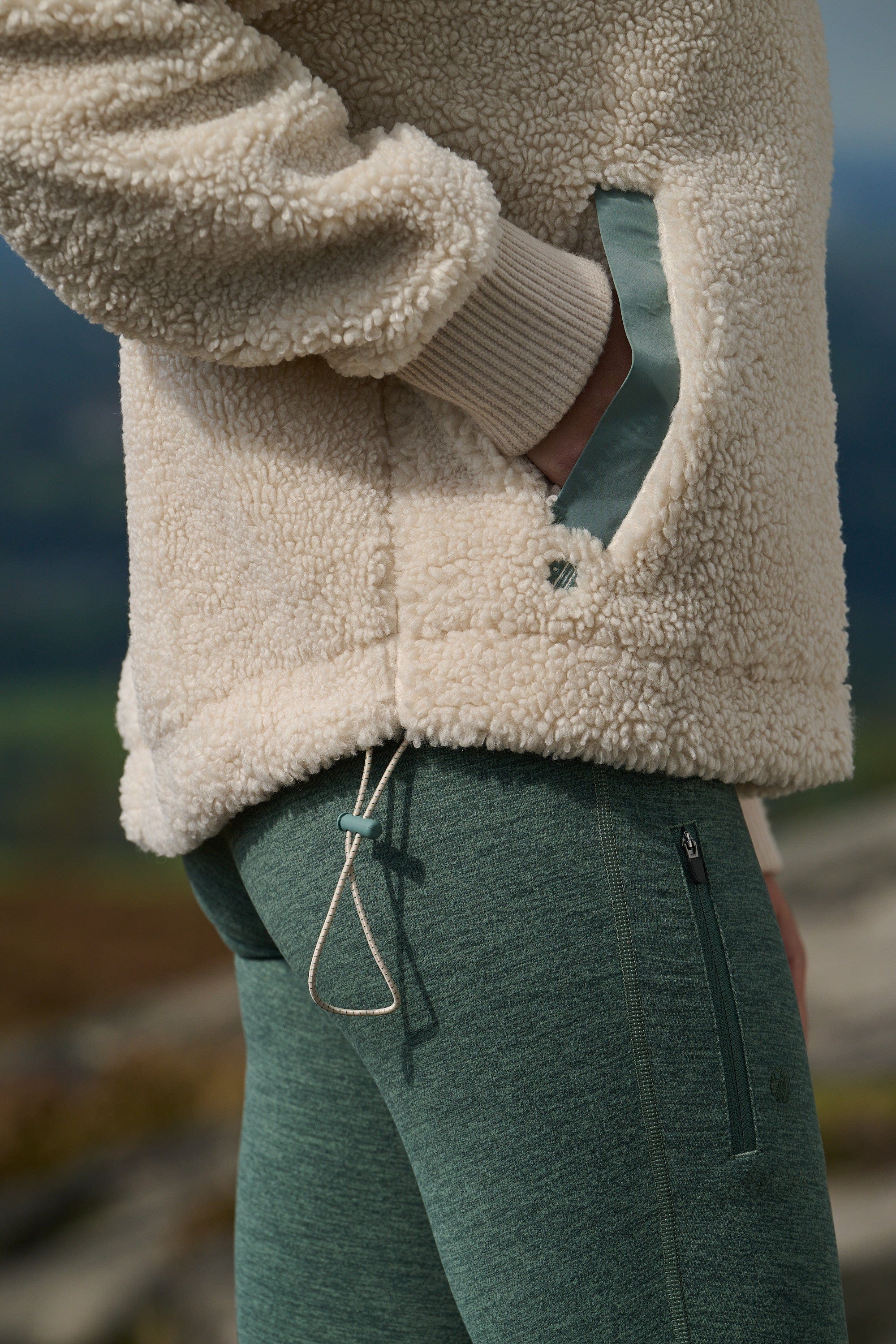 Adventure Fleece - Oatmeal - Image 8