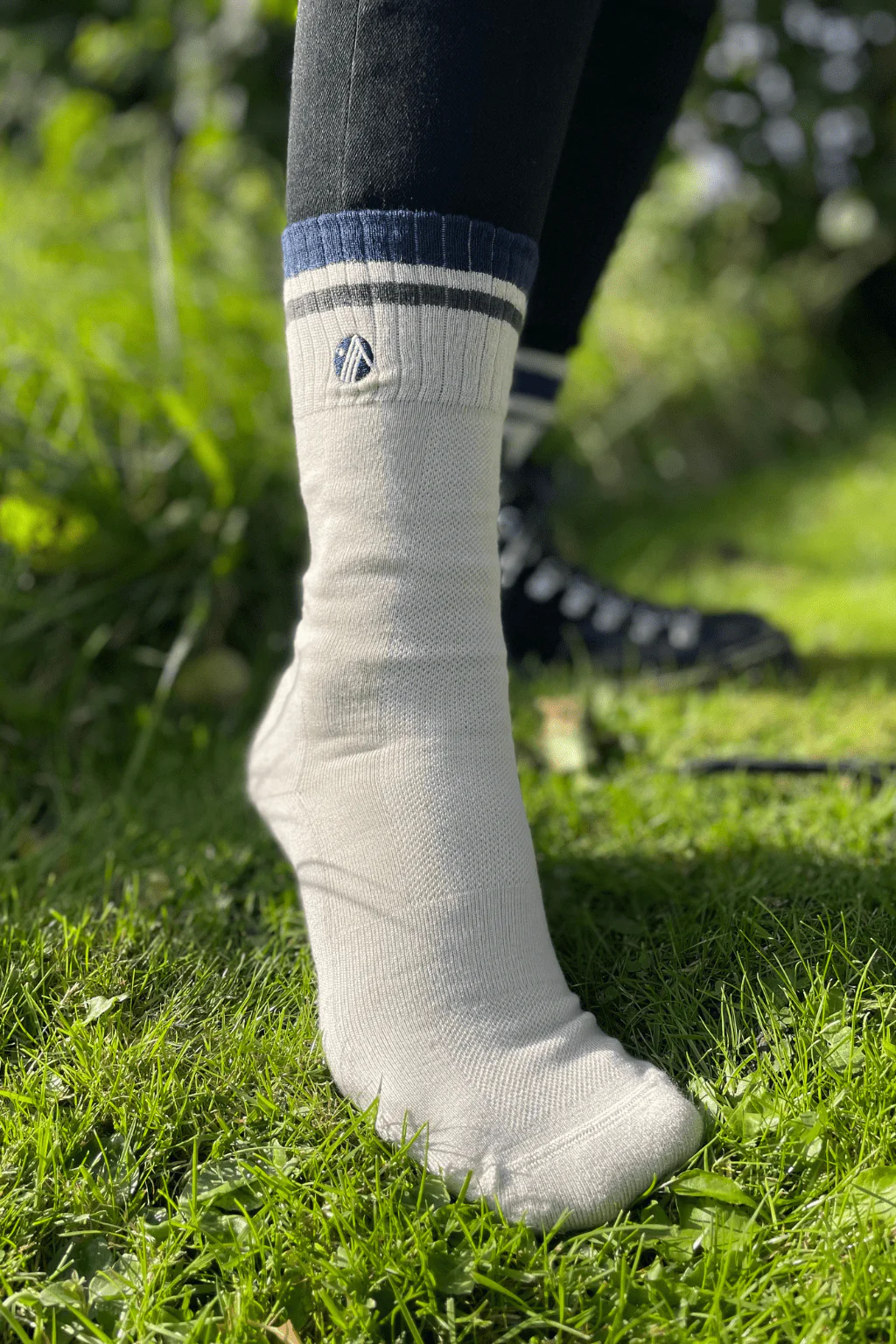 Bamboo Hiking Socks - Oatmeal - Image 4