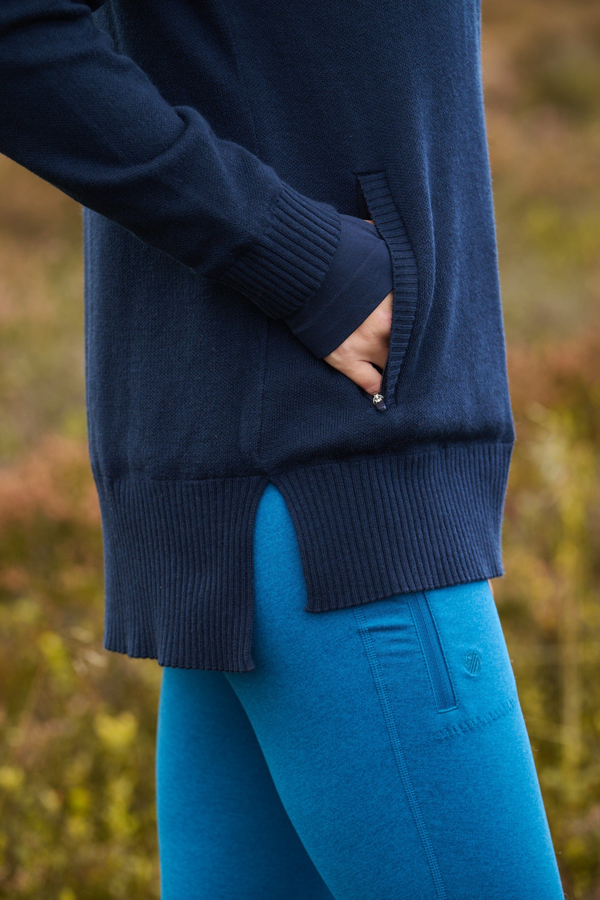 Windchaser Sweater - Midnight Blue - Image 11